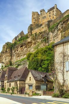 View of Beynac-et-Cazenac with castle on topof cliff, Dordogne department, France