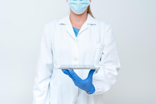 Demonstrating Medical Techology Presenting New Scientific Discovery