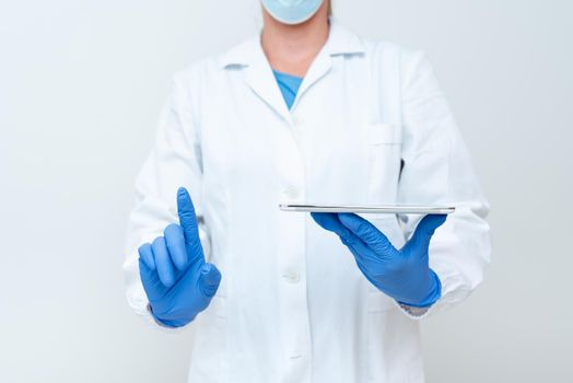 Demonstrating Medical Techology Presenting New Scientific Discovery