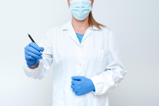 Demonstrating Medical Ideas Presenting New Scientific Discovery