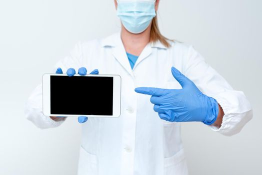 Demonstrating Medical Techology Presenting New Scientific Discovery