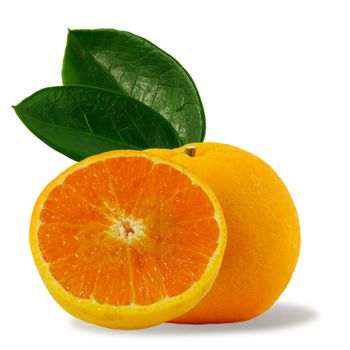 Orange fruit and orange halves
 Isolated on a white background Concept how to live with a naturally refreshing drink containing vitamin C.