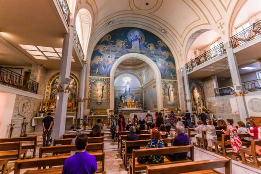 PARIS, FRANCE, SEPTEMBER 08, 2016 : interiors and details of Chapel of Our Lady of the Miraculous Medal, september 08, 2016, in Paris, France