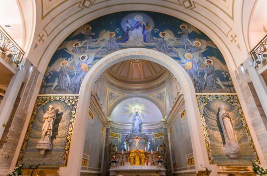 PARIS, FRANCE, SEPTEMBER 08, 2016 : interiors and details of Chapel of Our Lady of the Miraculous Medal, september 08, 2016, in Paris, France