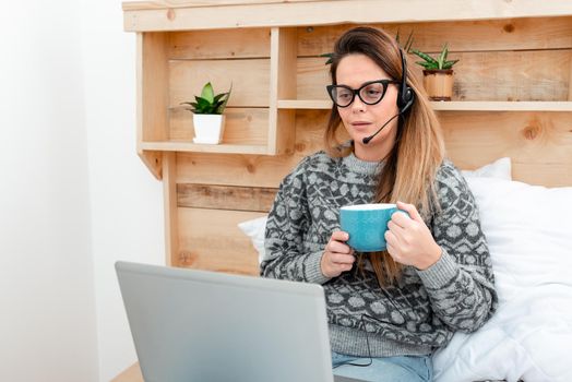 Student Learning New Things Online, Casual Internet Surfing And Browsing