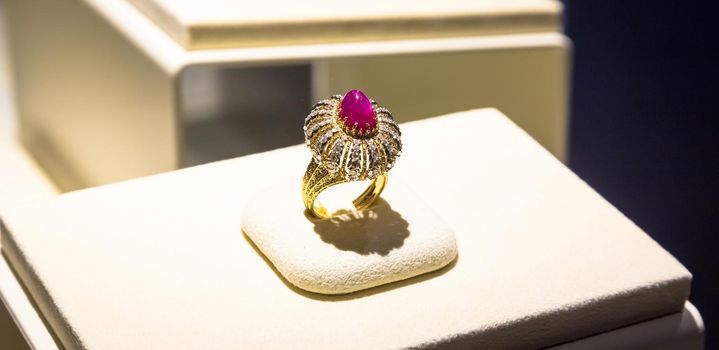VENARIA REALE, ITALY - CIRCA AUGUST 2020: luxury ring with giant ruby gem. Made in 1972 by Gianmaria Buccellati.