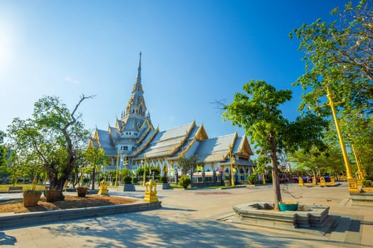 Wat Sothonwararam is a Buddhist temple in the historic centre and is a Buddhist temple is a major tourist attraction in Chachoengsao Province, Thailand.