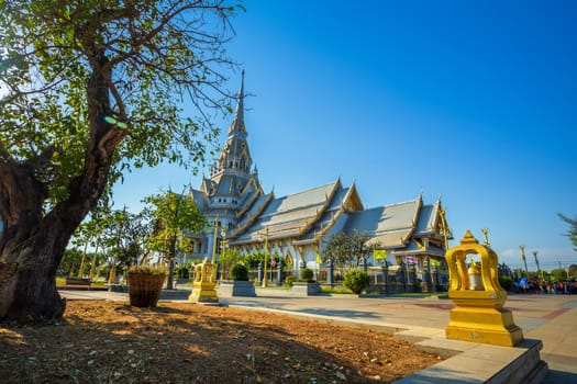 Wat Sothonwararam is a Buddhist temple in the historic centre and is a Buddhist temple is a major tourist attraction in Chachoengsao Province, Thailand.