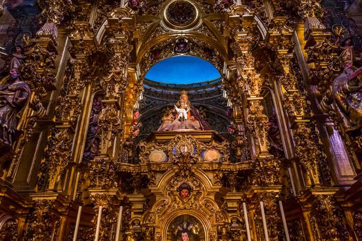 SEVILLE, ANDALUSIA, SPAIN, MAY, 21, 2017 : interiors  of  El Salvador church, may 21, 2017, in Seville, andalusia, spain