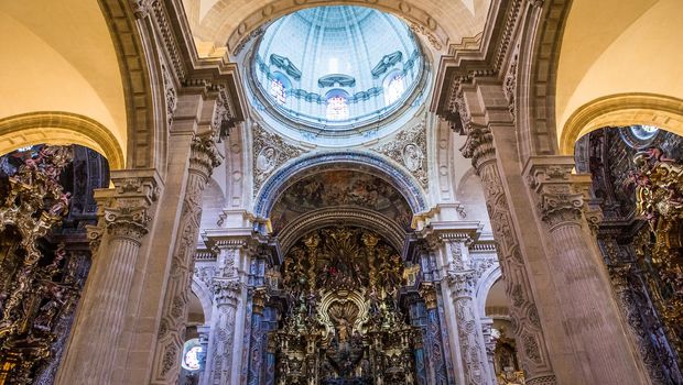 SEVILLE, ANDALUSIA, SPAIN, MAY, 21, 2017 : interiors  of  El Salvador church, may 21, 2017, in Seville, andalusia, spain