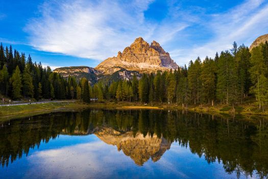 Aerial drone view of Lake Antorno (Lago di Antorno) located in Dolomites area, Belluno Province, Italy. Lake Antorno, Three Peaks of Lavaredo, Lake Antorno and Tre Cime di Lavaredo, Dolomites, Italy.
