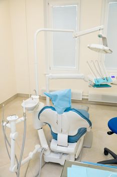 Medical equipment and devices in the dental office. Dental treatment and prosthetics.