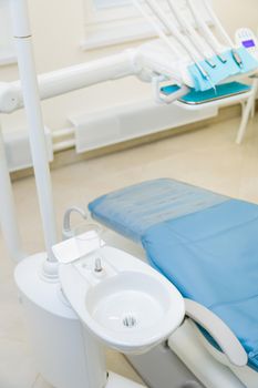 Medical equipment and devices in the dental office. Dental treatment and prosthetics.