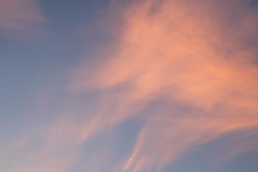 Low angle view to sky with feathery clouds at sunset