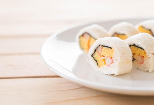 sushi sandwich roll - fusion food